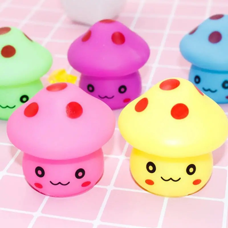 Mini LED Mushroom Night Light - Color Changing