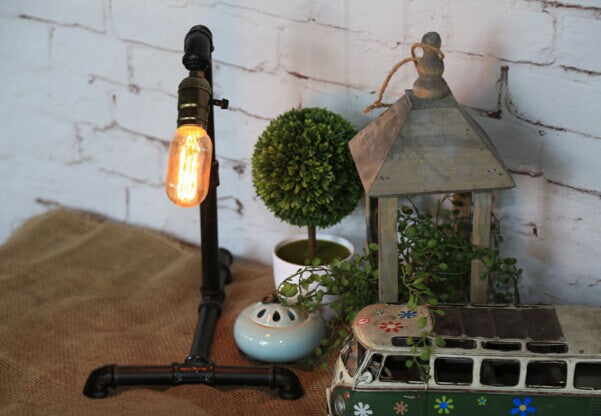 Vintage Pipe Table Lamp